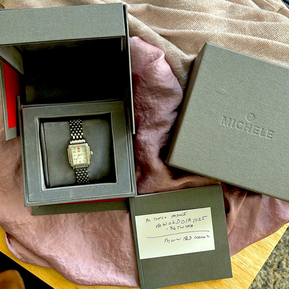Michelle Deco Mini, .49 TW Diamonds (gorgeous but she needs a new battery